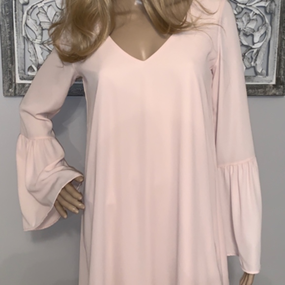 Lulus Dresses & Skirts - LULU's Flowy Romantic Tunic/Dress Peach/Pink